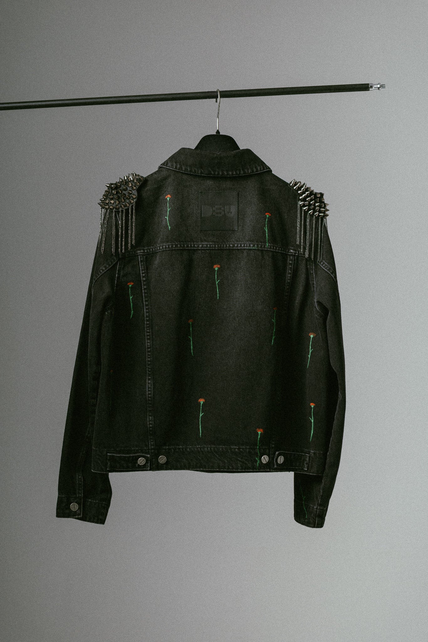 APRIL'S ARMOR [SPECIAL EDITION]